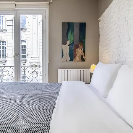 Modern With Stylish Interior In Beyoglu *